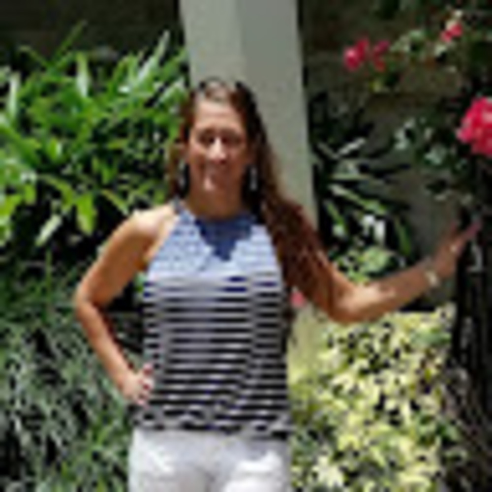 Meet your Posher, Deanna